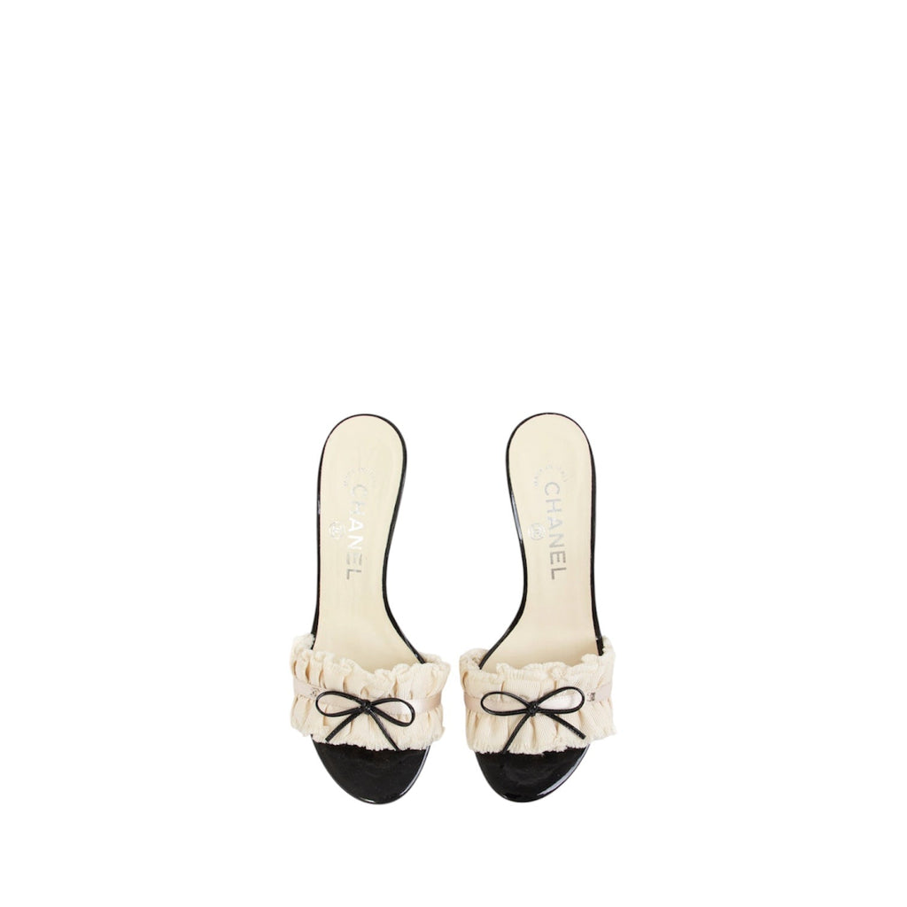 Chanel CC Ruffle Bow Heels